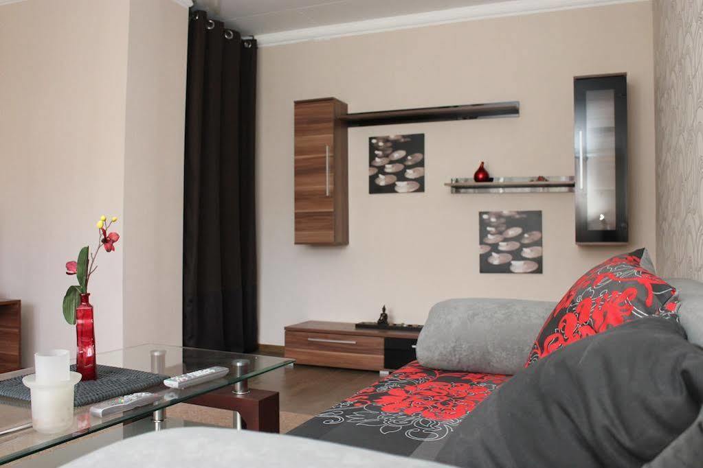 Lee Apartments Таллин Экстерьер фото